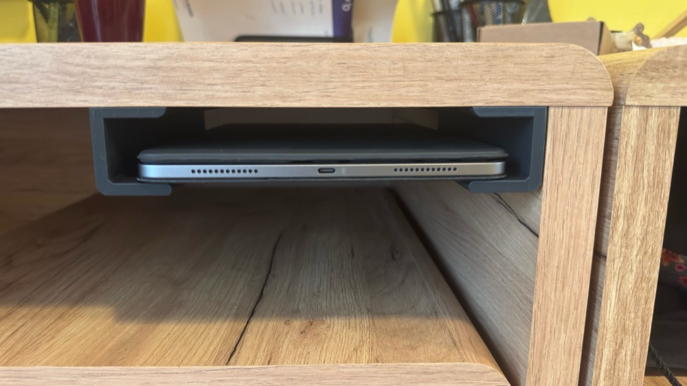 Masa Altı Tablet Tutucu (İki Parçalı) görsel 2