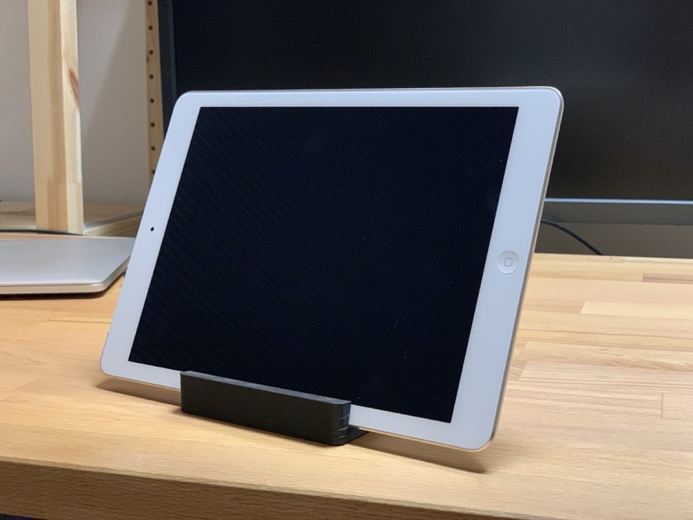 İnce Tablet Standı (Eğimli Yaslanma Yüzeyli) görsel 3