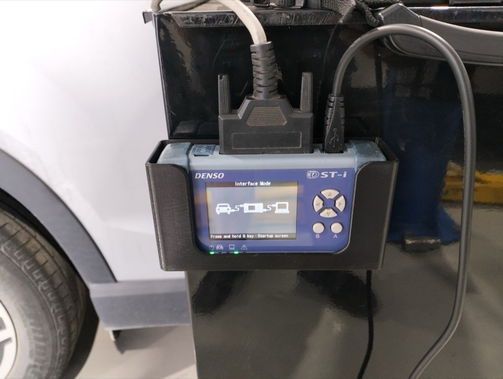 Subaru DST-i Diyagnostik Cihaz Tutucusu görsel 2