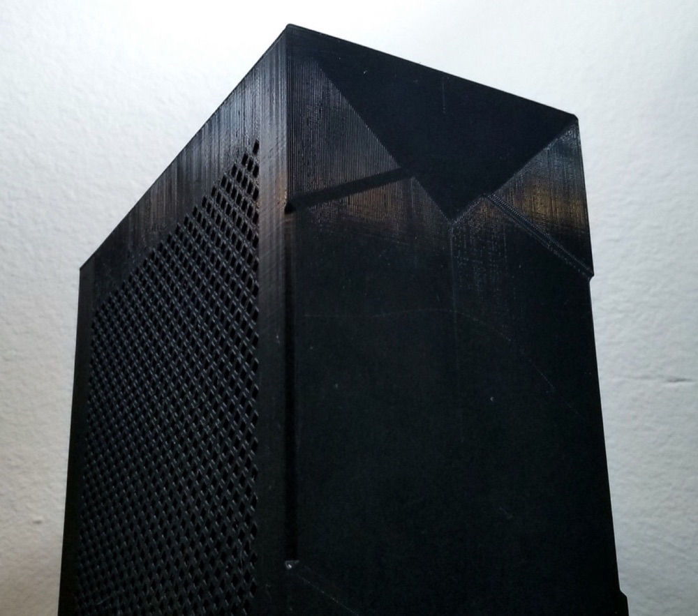 Mini ITX Bilgisayar Kasası (4,7 Litre, Ek Dişli Gerektirmeyen Tasarım) görsel 3