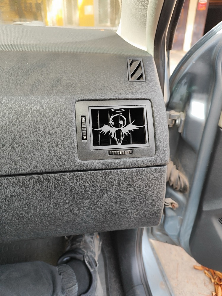 Skoda Fabia MK1 Kalorifer Kapak (Melek Figürlü) görsel 2