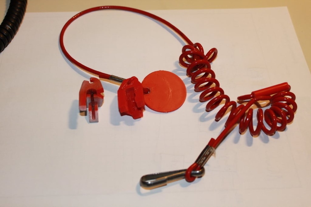 Tekne Kill Switch (Acil Durdurma) Icin Yedek Plastik Anahtar