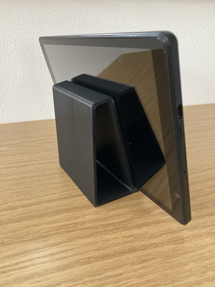 Dik Yaslanmalı Tablet Standı (Geniş Yüzeyli) görsel 1