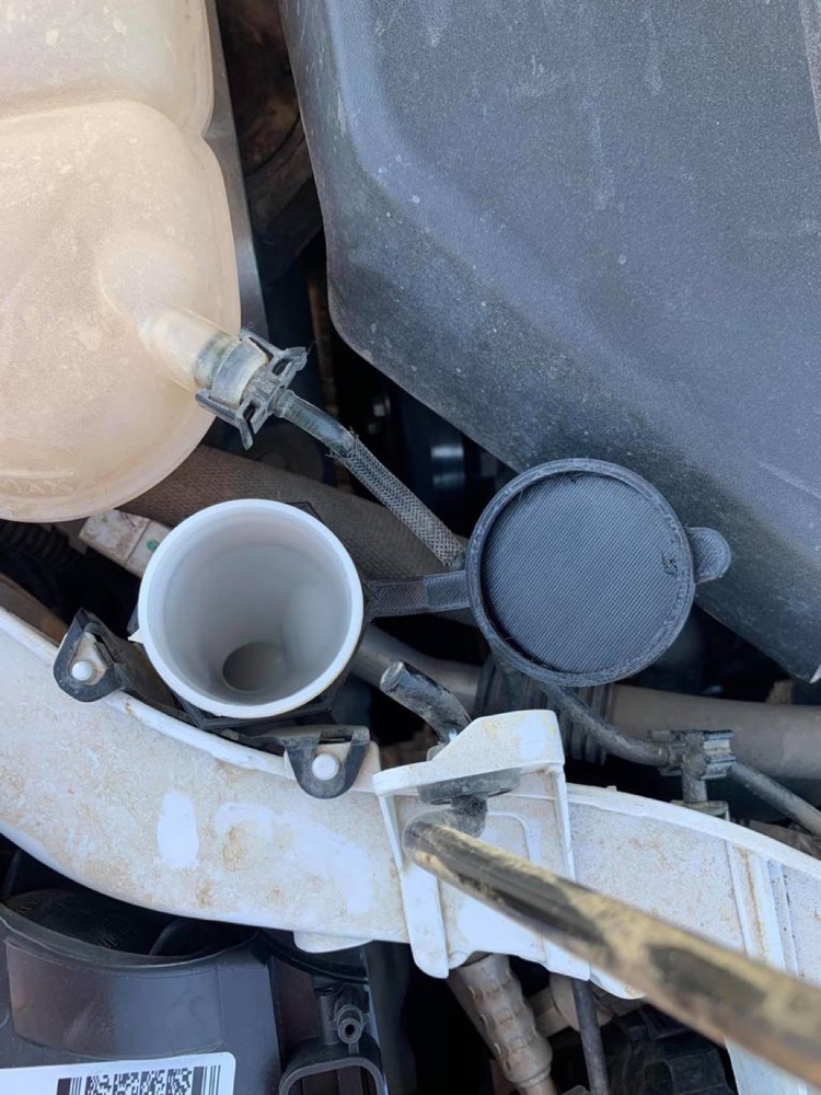 Ford Focus cam suyu kapağı görsel 2