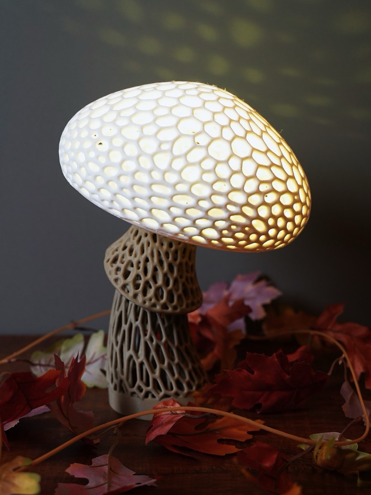 Voronoi Desenli Mantar Masa Lambası (Üç Parçalı) görsel 4