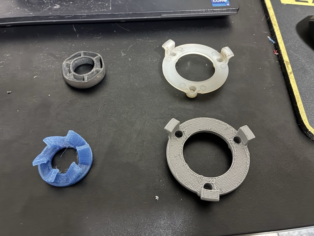 Ford Klasik Model Korna Düğmesi Braketi ve Yayı
