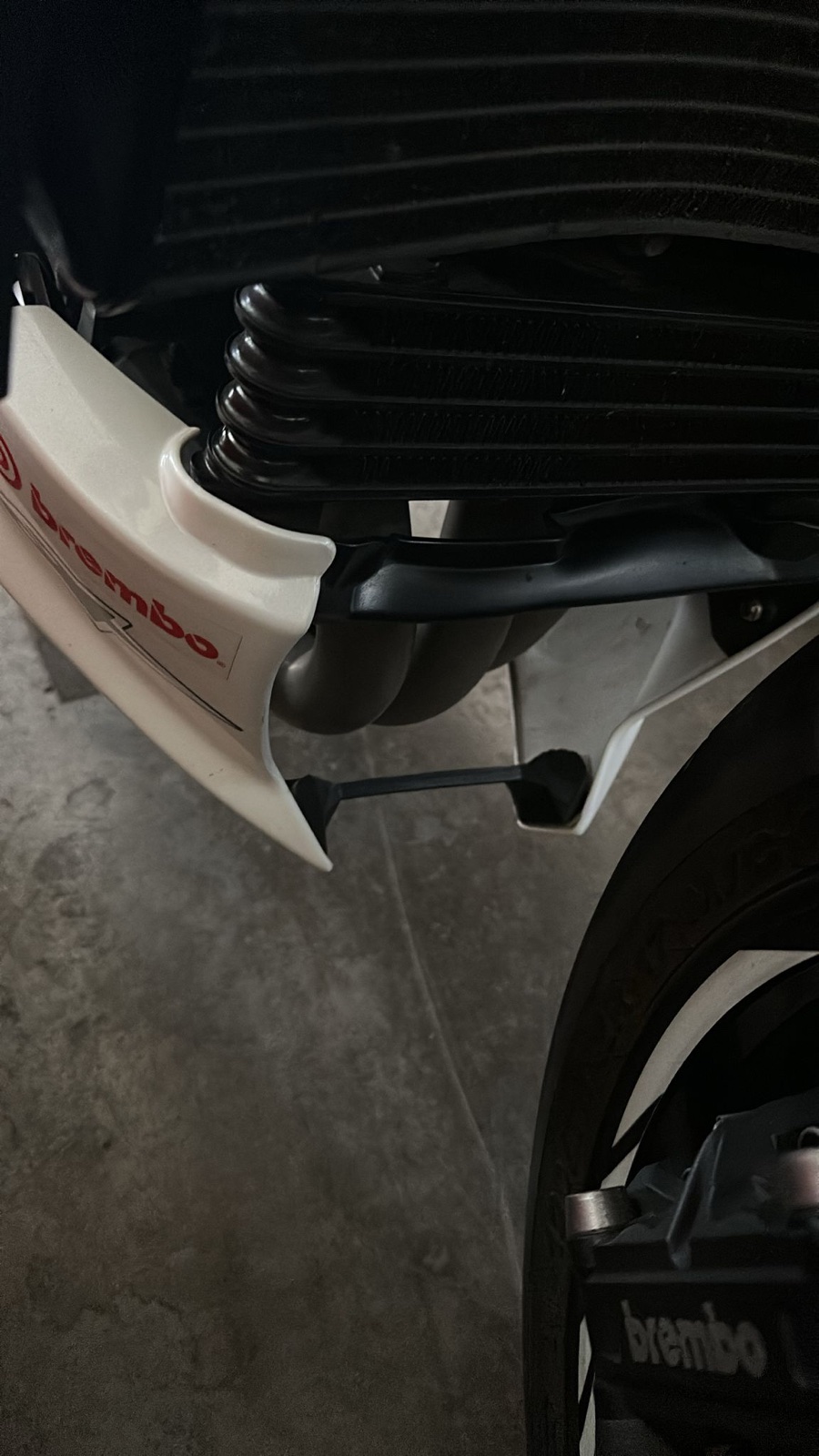 Triumph Speed Triple Gövde Altı Kaplaması (T2303103)
