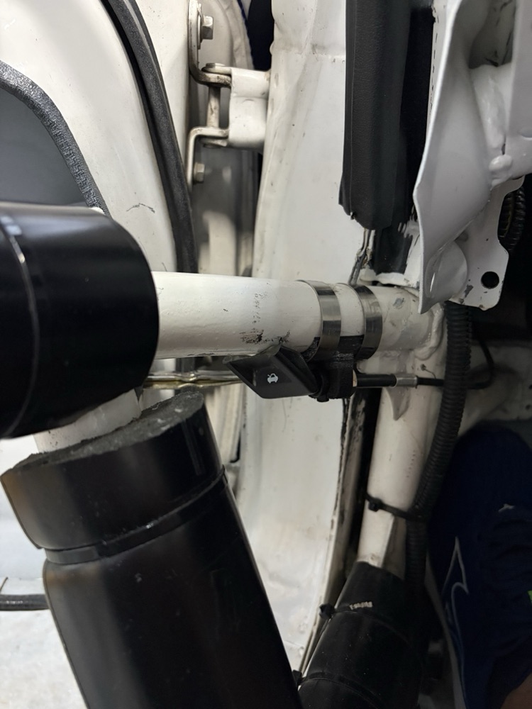 Mazda Miata Roll Kafesi Kaput Mandalı Montajı