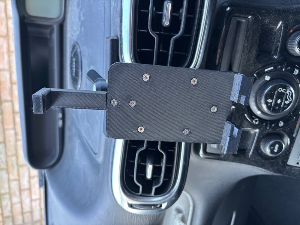 Citroën C3 Picasso Menfez Arası Telefon Kelepçesi