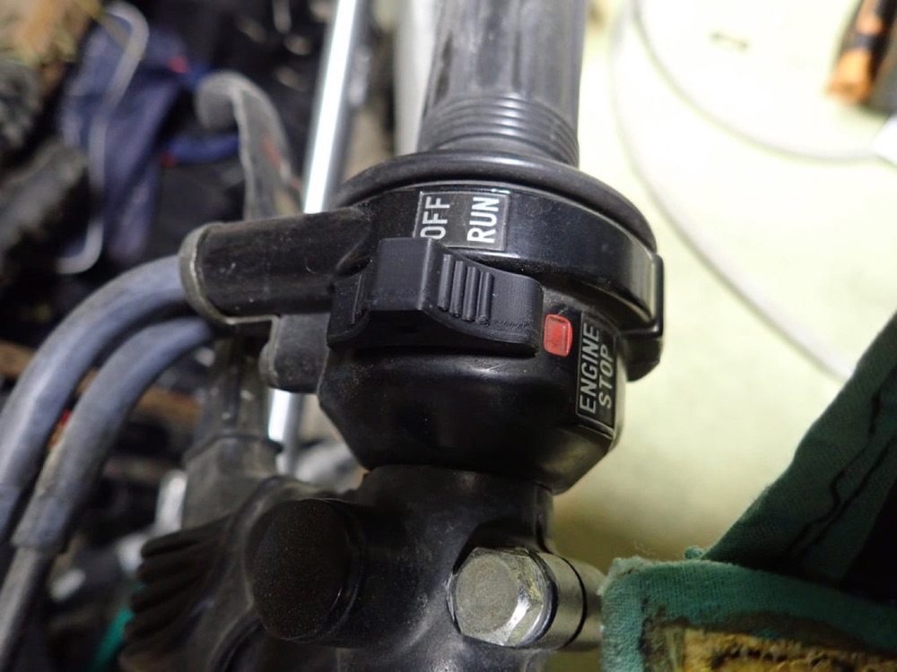 Yamaha XT / DT125 HI-LO ve Motor Kumanda Kolu Topuzu görsel 2