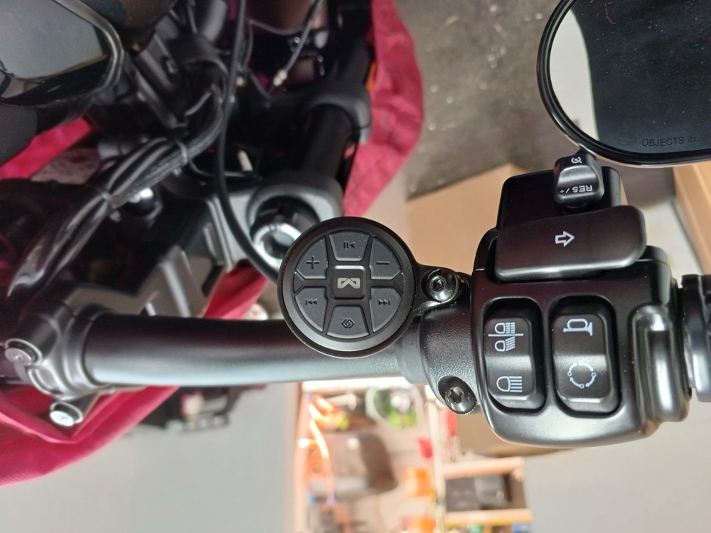 Harley-Davidson Ampire PRC-2 Gidon Tutucu