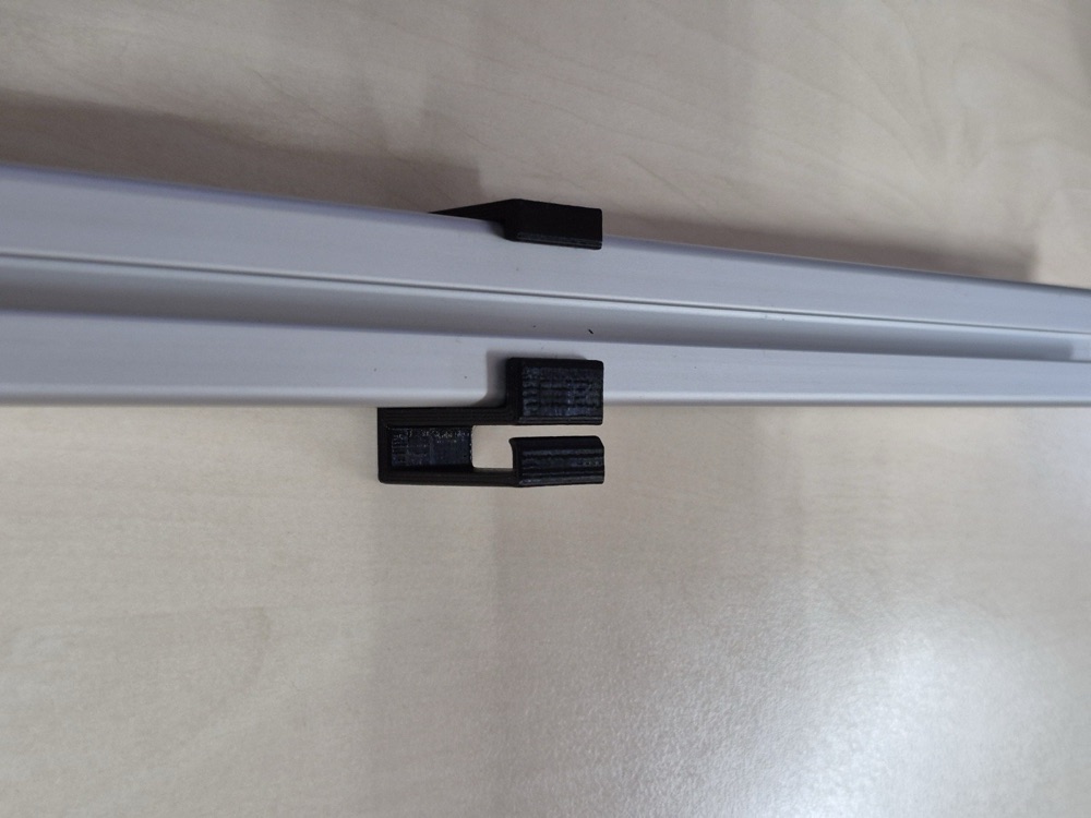 Monitör Ayağı Kablo Klipsi Seti (20×30 ve 30×30 mm Profil) görsel 3