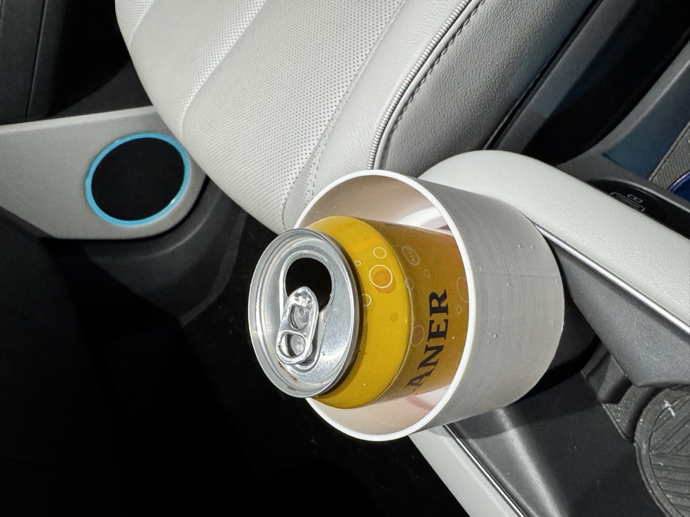 Hyundai Ioniq 5 Geniş Şişe Bardaklık Adaptörü görsel 3
