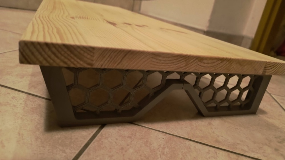 Büyük Masa Üstü Monitör Rafı Ayakları (300 mm Tabla, Petek Delikli)