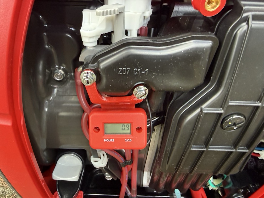 Honda EU2200i Çalışma Saati Sayacı Braketi görsel 2