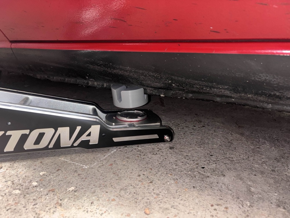 Mazda Miata Kriko Adaptörü görsel 2