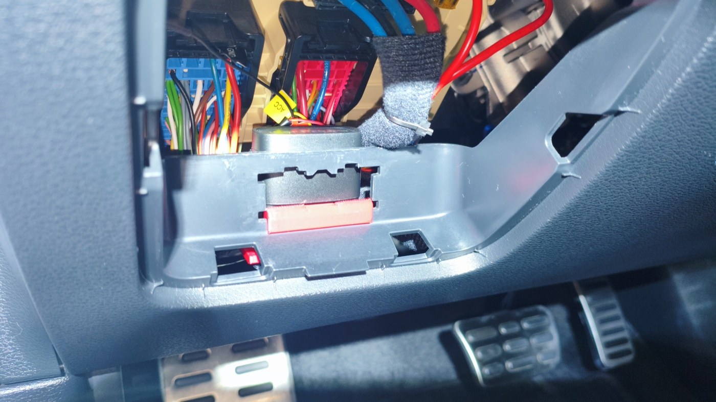 Kia Ceed / Proceed CD Kasa OBD2 Adaptörü görsel 2