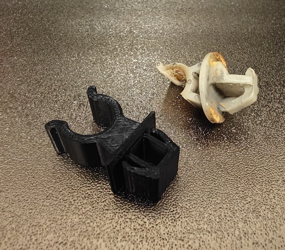 Honda Accord CL7 Kaput Çubuğu Klipsi