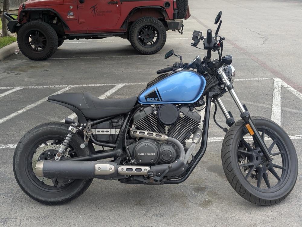 Yamaha Bolt / SCR Öne Alınmış Hava Filtresi Gövdesi (Kapak + Conta Seti)