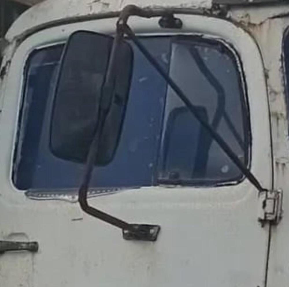 Mercedes-Benz Kamyon (1114/1518) Dikiz Aynası Kol Tabanı