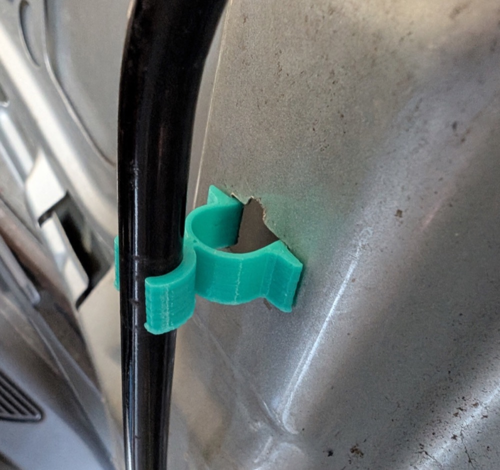 Skoda Fabia II Kaput Destek Klips OEM (6Y0823397A)