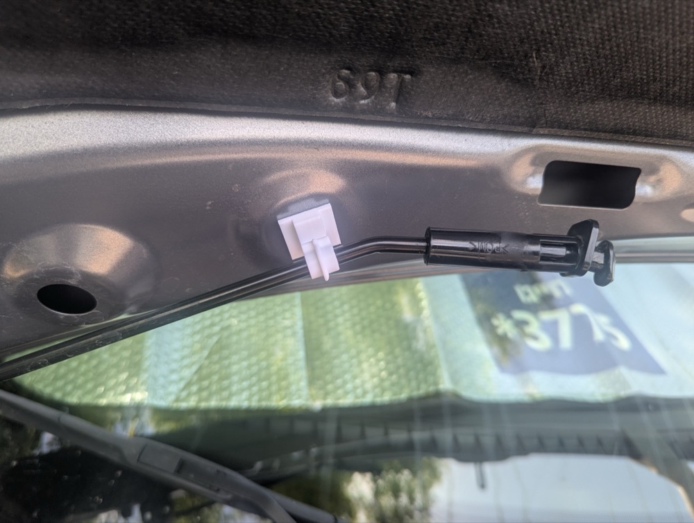 Suzuki Swift Kaput İstinat Çubuğu Klipsi (7231282K00) görsel 4