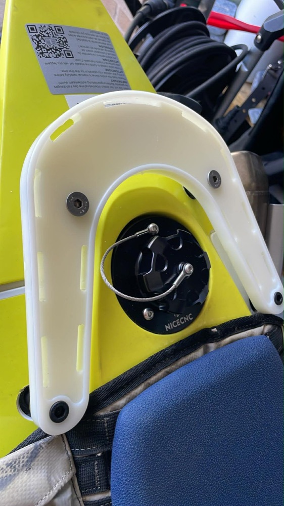 Husqvarna 701 Arka Bagaj Rafı görsel 2