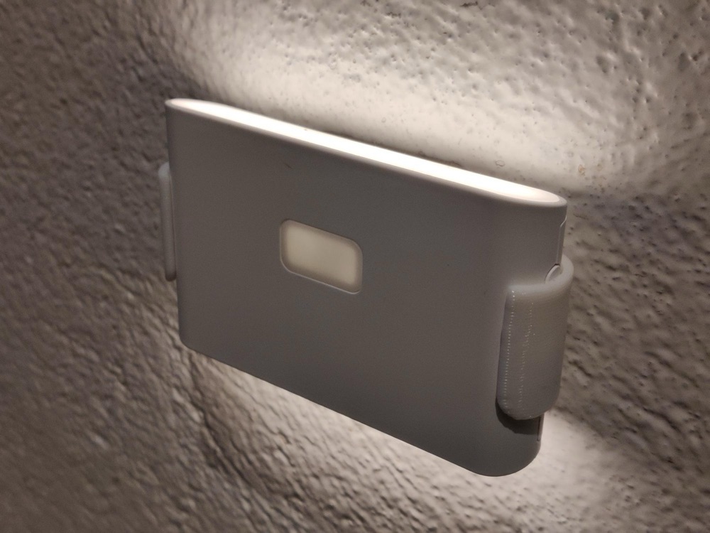 Wyze Night Light Duvar Tutucusu görsel 2