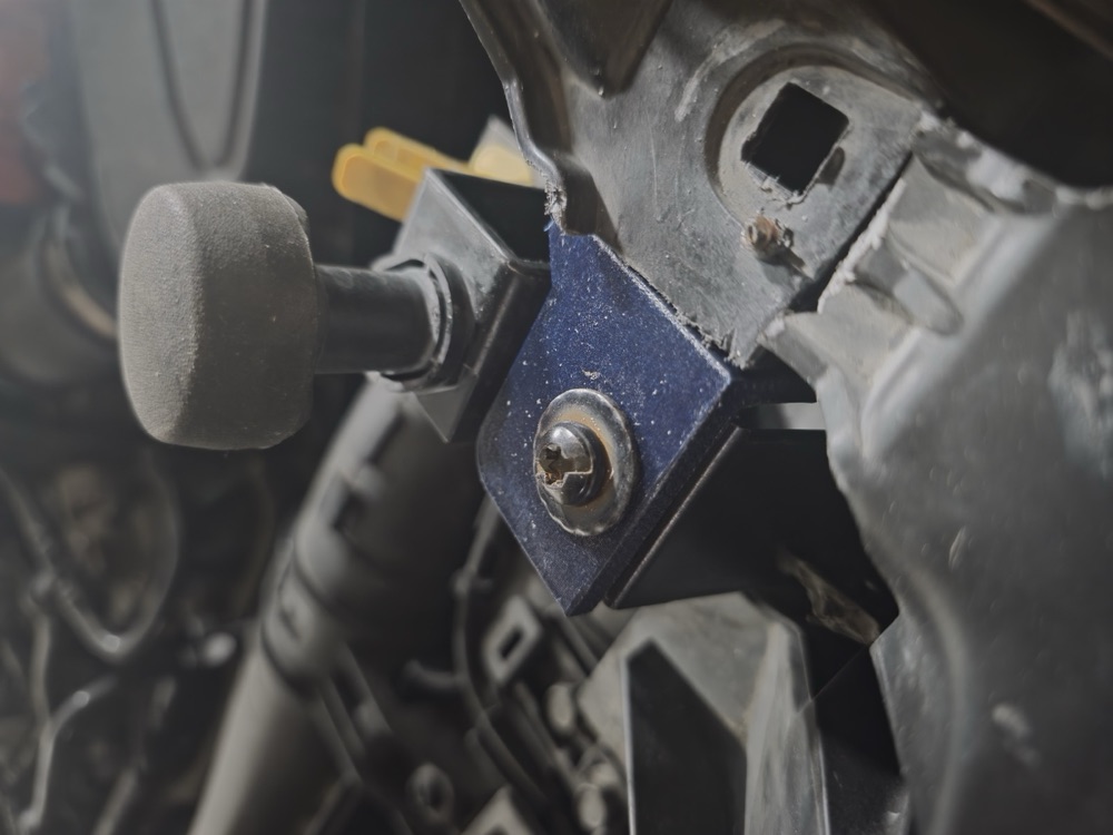 Ford Puma Far Montaj Braketi görsel 3