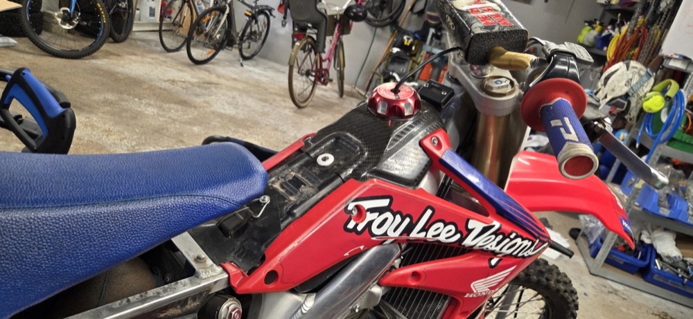 Honda CRF450R Sele Braketi (2007)