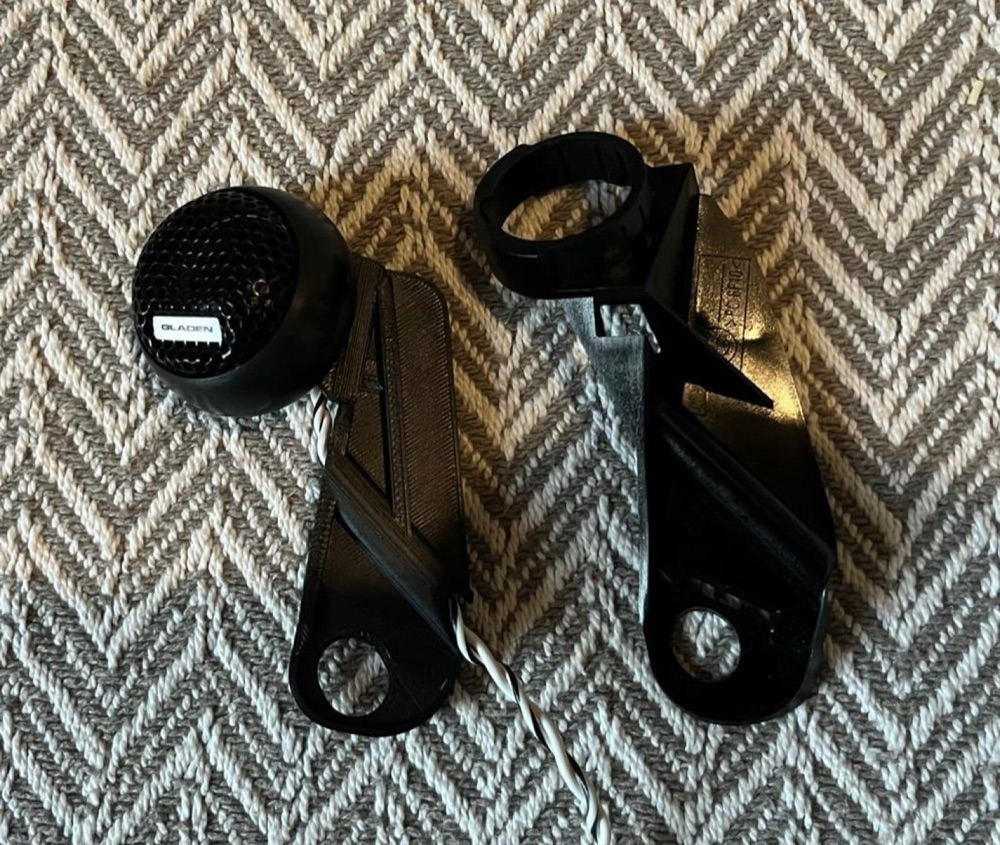 Tweeter Montaj Braketleri (BMW E39 Uyumlu, Gladen Alpha 130) görsel 3