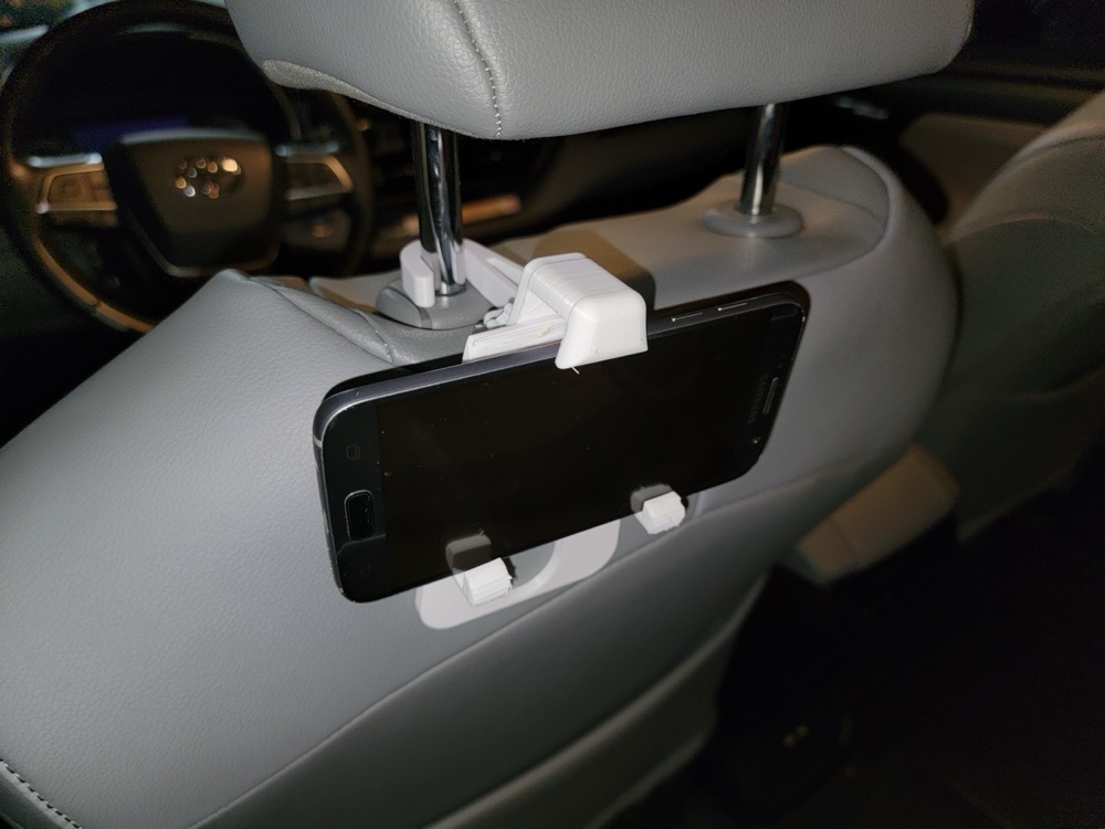 Koltuk Başlığına Asılan Telefon ve Tablet Tutucusu (Arka Koltuk İçin)