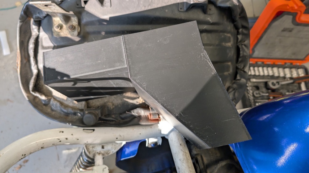 Suzuki PV50 Sele Altı Alet Kutusu görsel 2