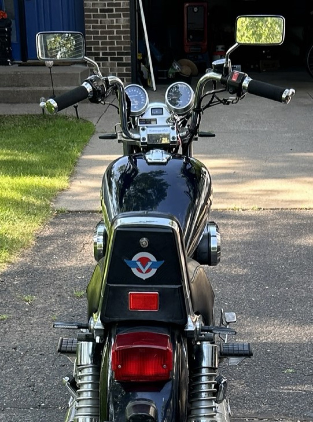 Kawasaki Vulcan 750 (1987-2006) Sissy Bar Alet Kutusu Kapağı