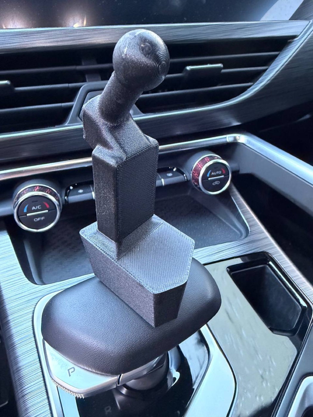 Geely Tugella Kabin Konsol Boşluğu Kapağı görsel 2