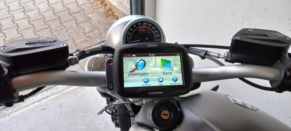 Garmin Zumo 390 Tutucusu (BMW R nineT Uyumlu) görsel 2