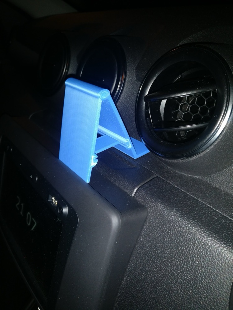 Dacia Duster 2 telefon tutucu