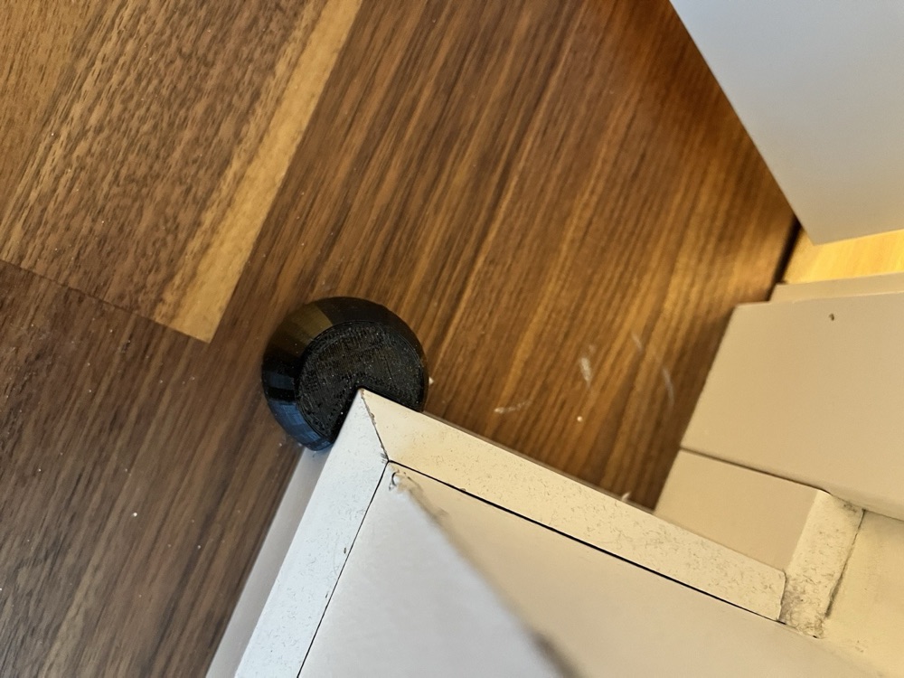 Kapı Köşe Koruyucu Stoper (Bantlı, 64 mm Yüksekliğinde) görsel 3