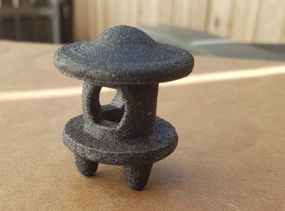 Yuvarlak Mini Bahçe Pagodası (Üç Ayaklı Saksı İçi Süs) görsel 1