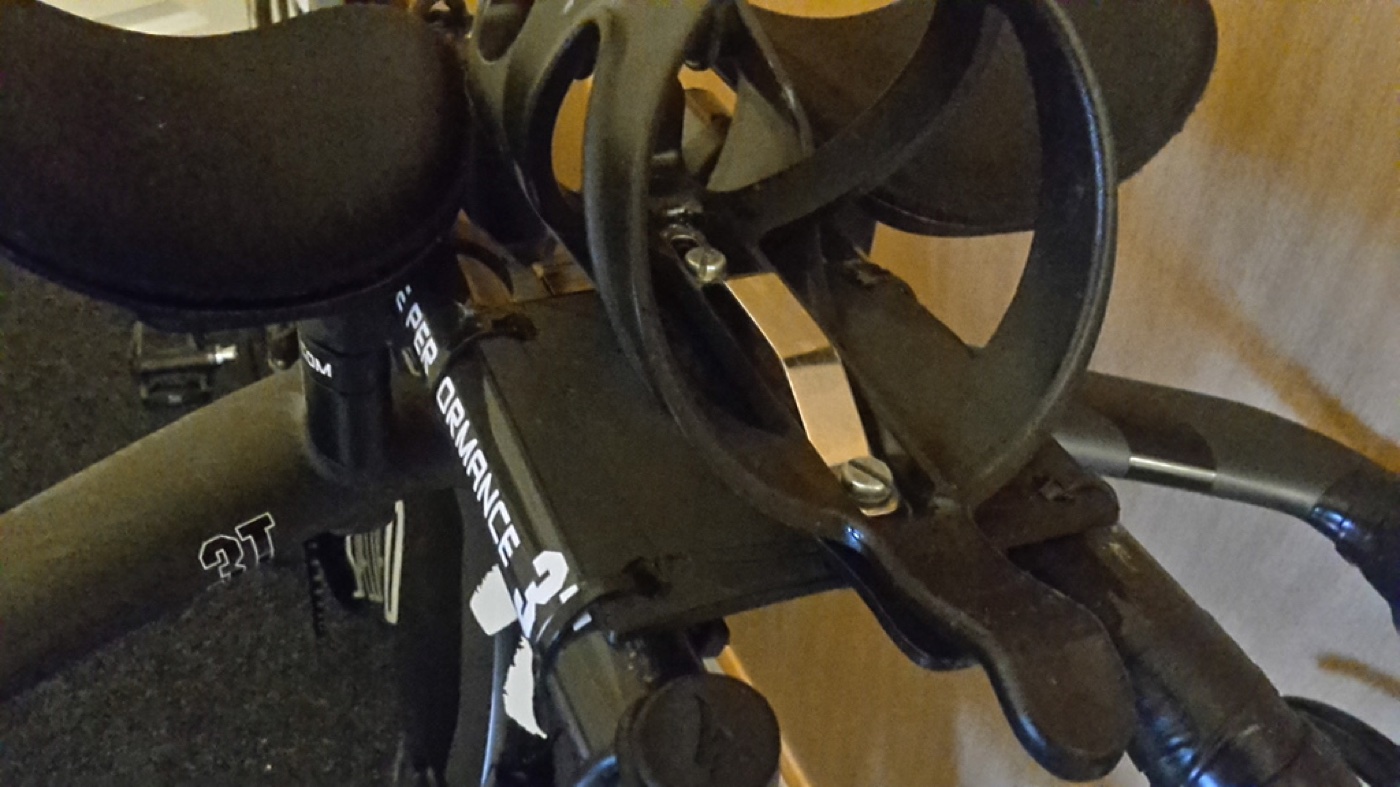 Bisiklet Aerobar Suluk Kafesi Montaj Plakası görsel 3