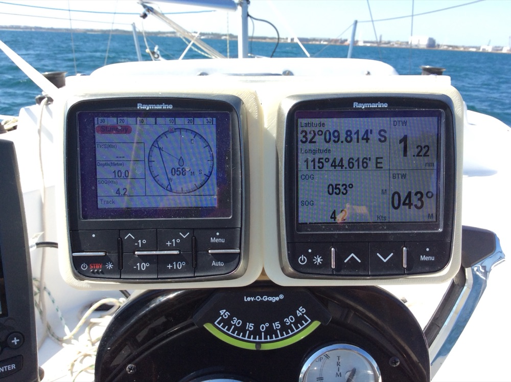 Raymarine i70 Enstrumani Icin Bagimsiz Muhafaza