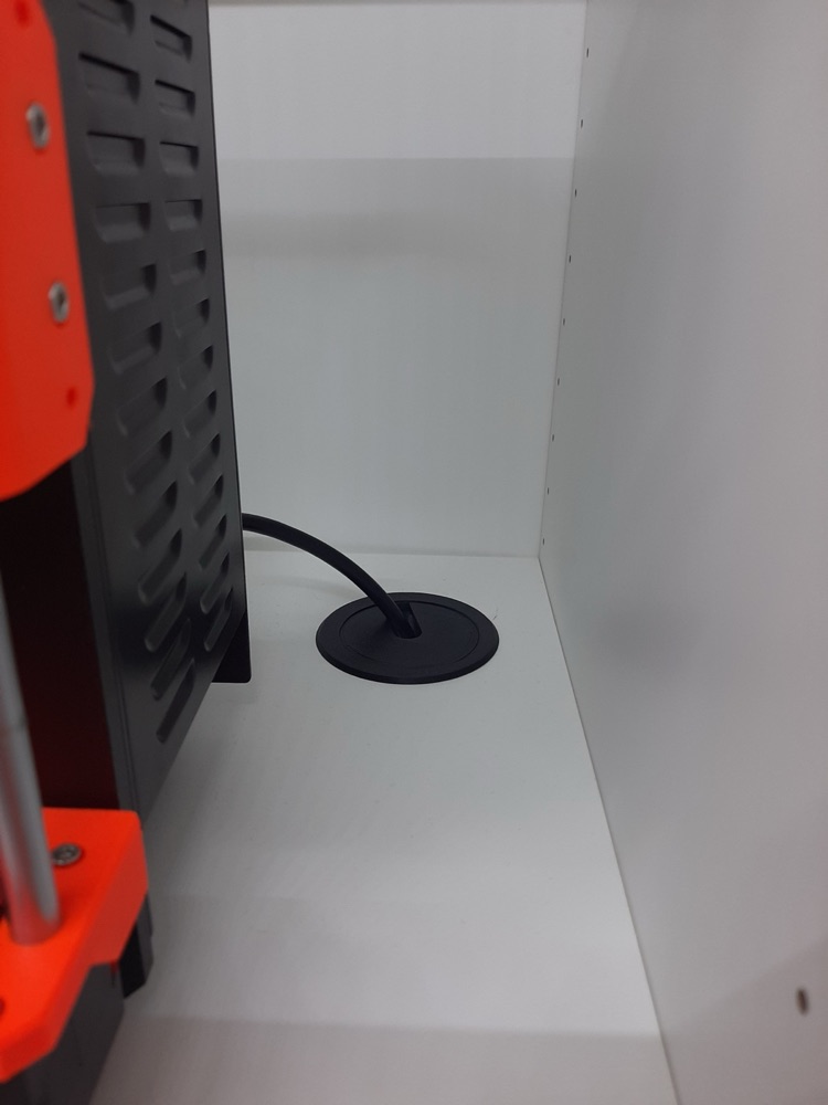 IKEA PLATSA Kablo Geçidi