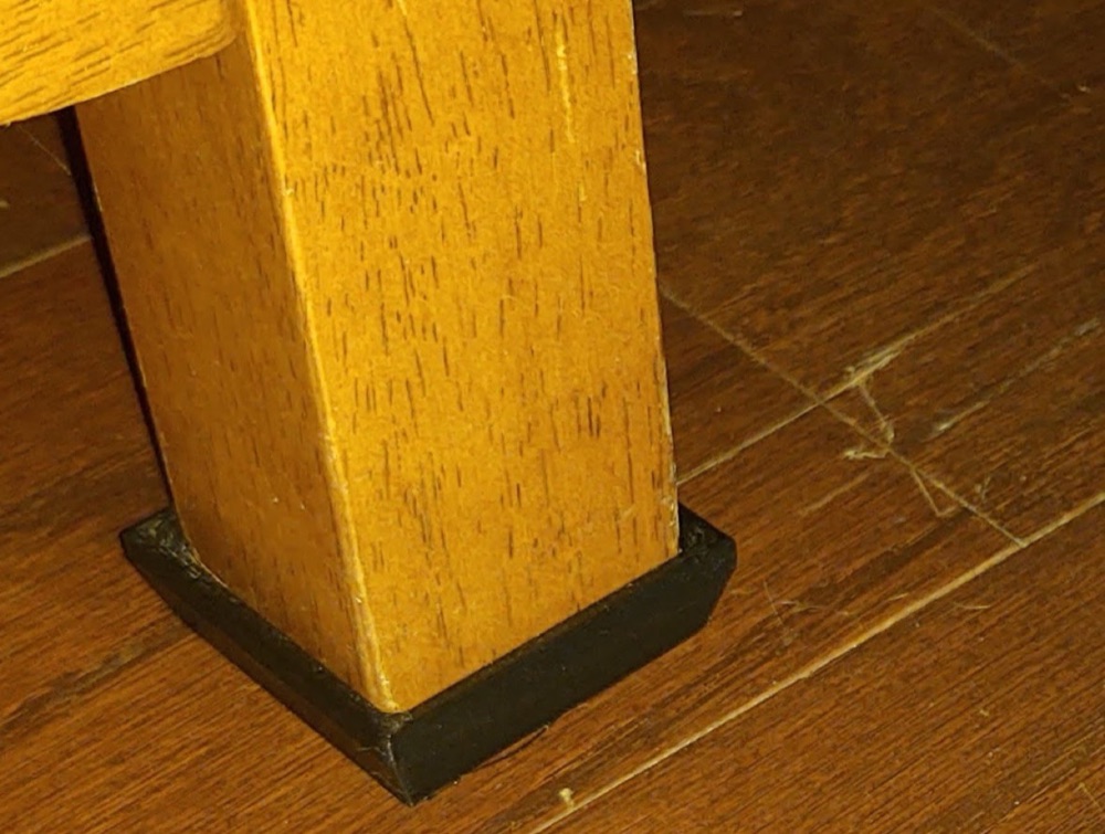 Mobilya Ayağı Kapağı (40 mm Kare Ayak, 10 mm Yükseltmeli)