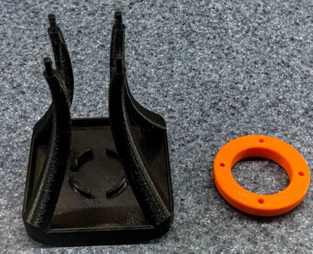 Damlalıklı Ayaklı Tıraş Bıçağı ve Diş Fırçası Standı (25 mm Yuvalı)