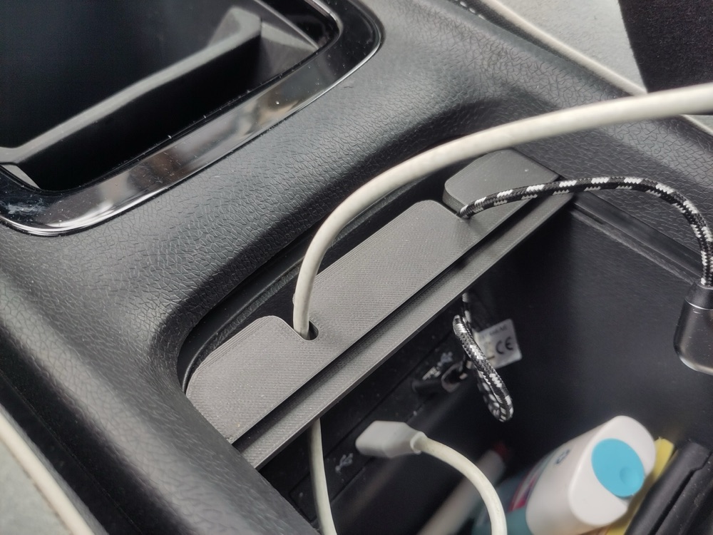 VW ID.3 USB Kablo Düzenleyici Aparat — Model 1 görsel 4