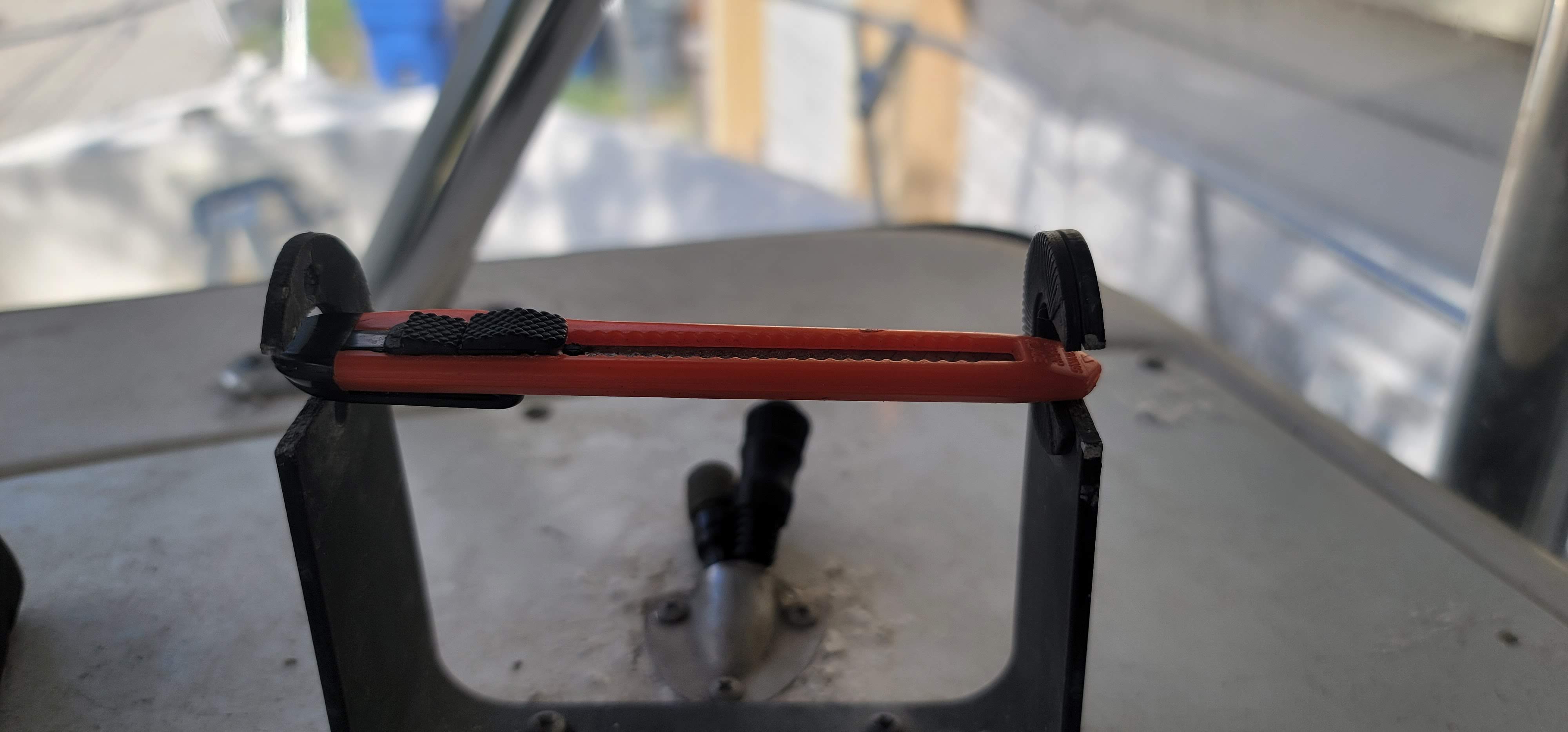 Raymarine Montaj Sistemine Uyumlu Telefon Tutucu Adaptörü