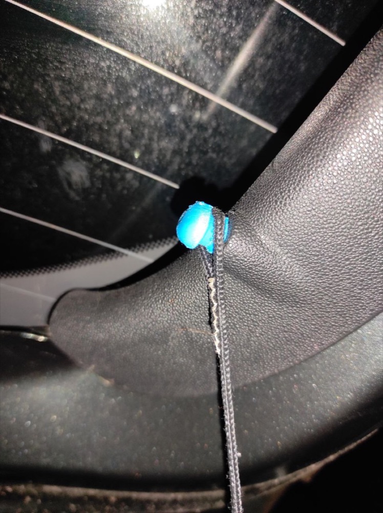 Citroen C3 arka panel tutucu