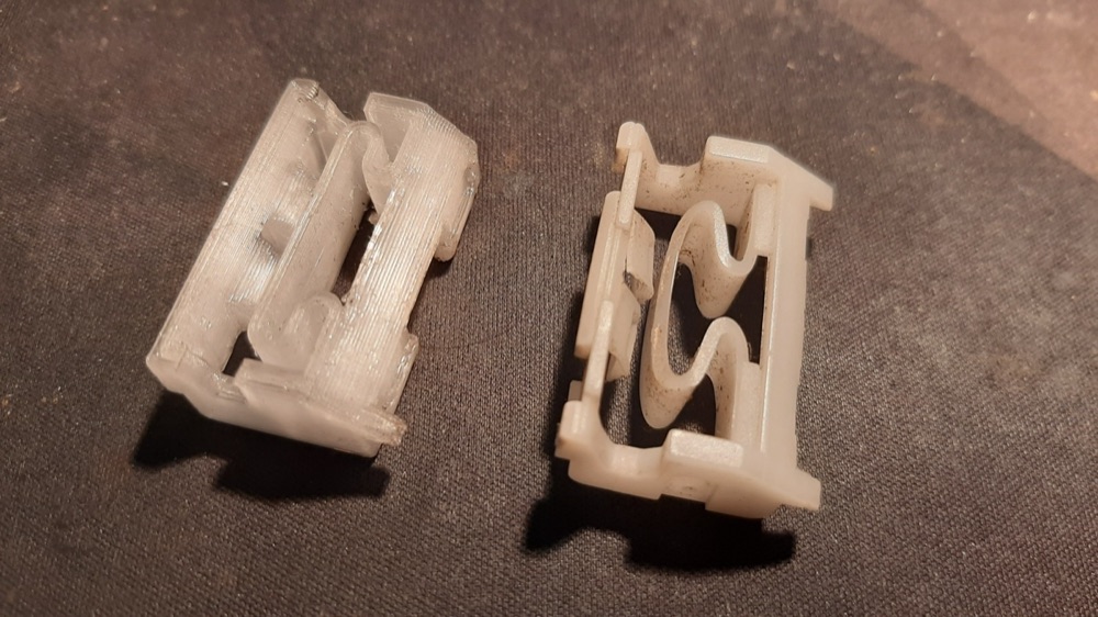 Fiat Stilo Tavan Çıtası Klipsi