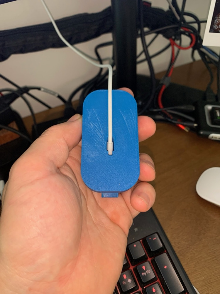 Magic Mouse 2 Şarj Standı (Kılavuzlu, Kablo Yuvalı) görsel 2