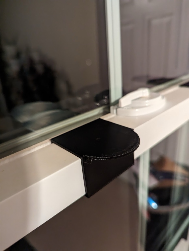 Wyze Pan Cam Pencere Rafı görsel 2